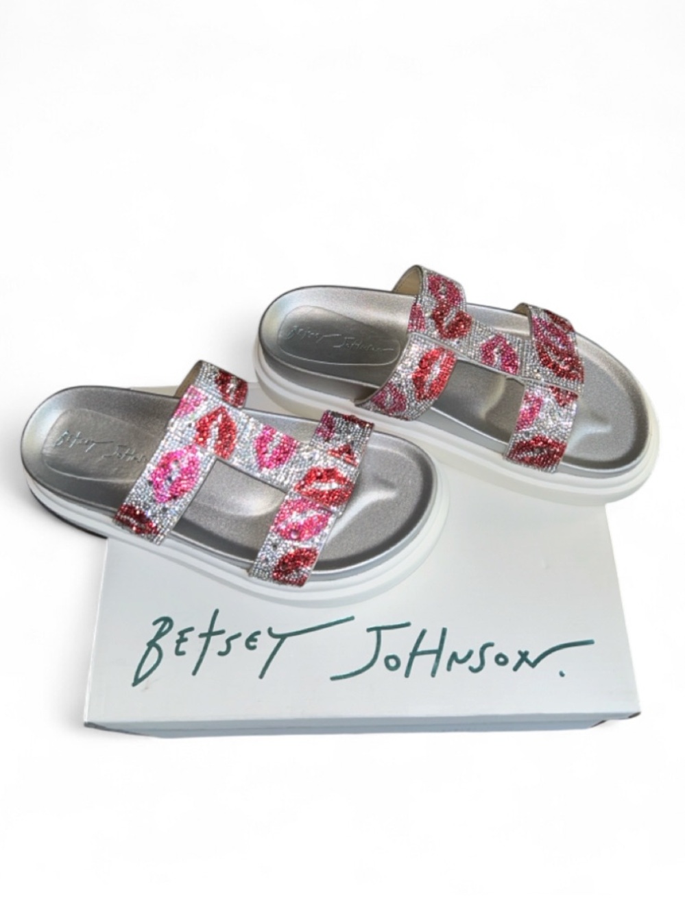 🆕💋 Betsey Johnson Billy Kiss Slide Platform Sandals 7 NWT
